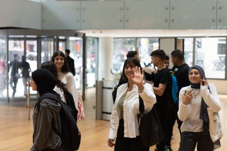 السوار الذكي من مركز التحليق في يركا يفوز بجائزة مراكز الابتكار